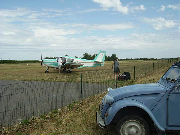 Avion, 2cv . . .